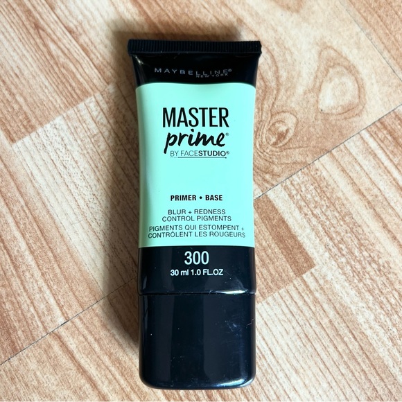 Maybelline Other - Maybelline face base primer